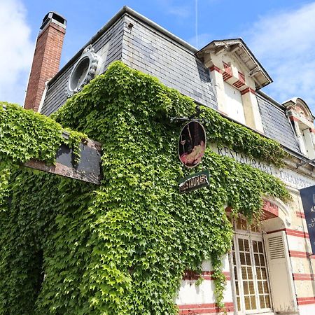L'Auberge Du Croissant Rochecorbon Exteriör bild