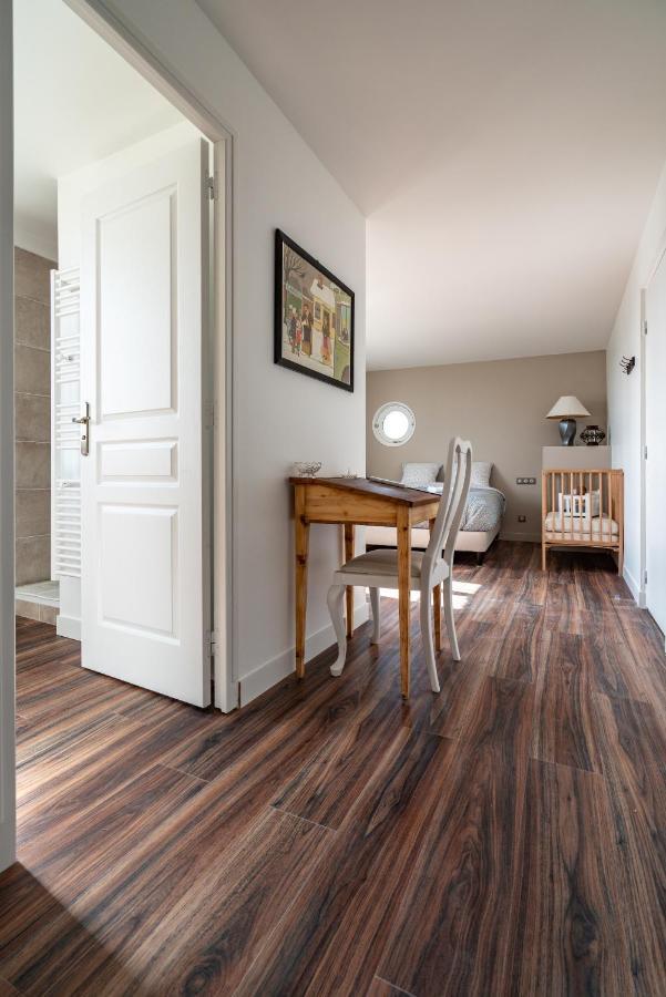 L'Auberge Du Croissant Rochecorbon Exteriör bild